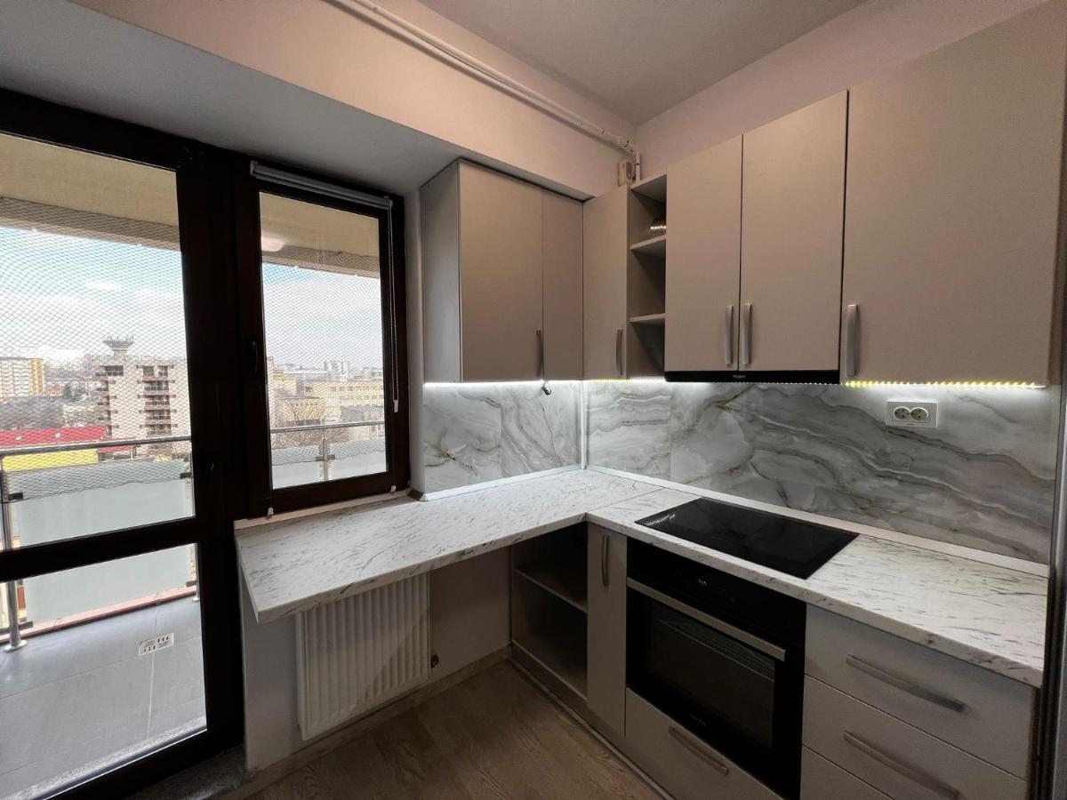 Cozy Apartments - City Center Ясси Екстер'єр фото