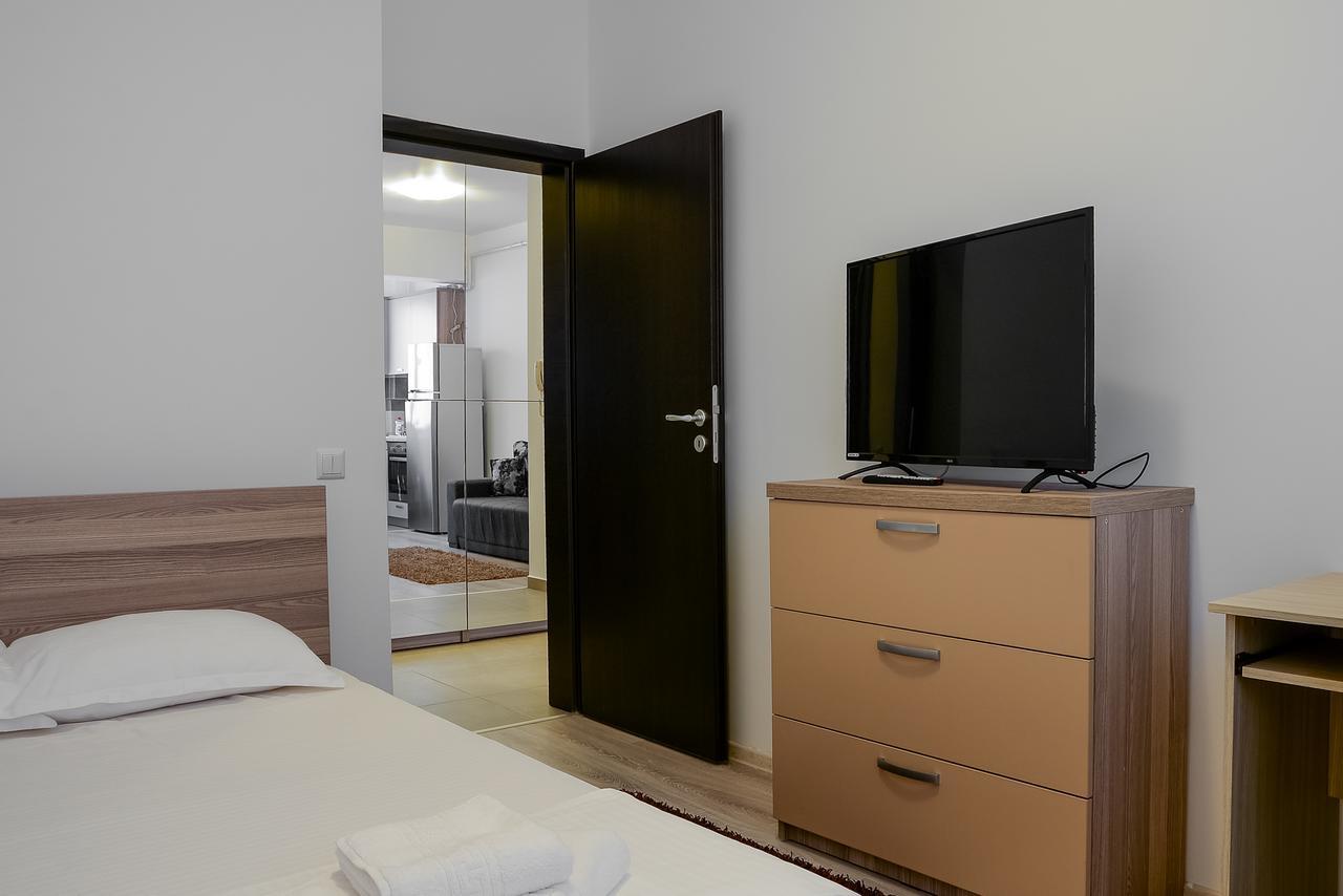 Cozy Apartments - City Center Ясси Екстер'єр фото